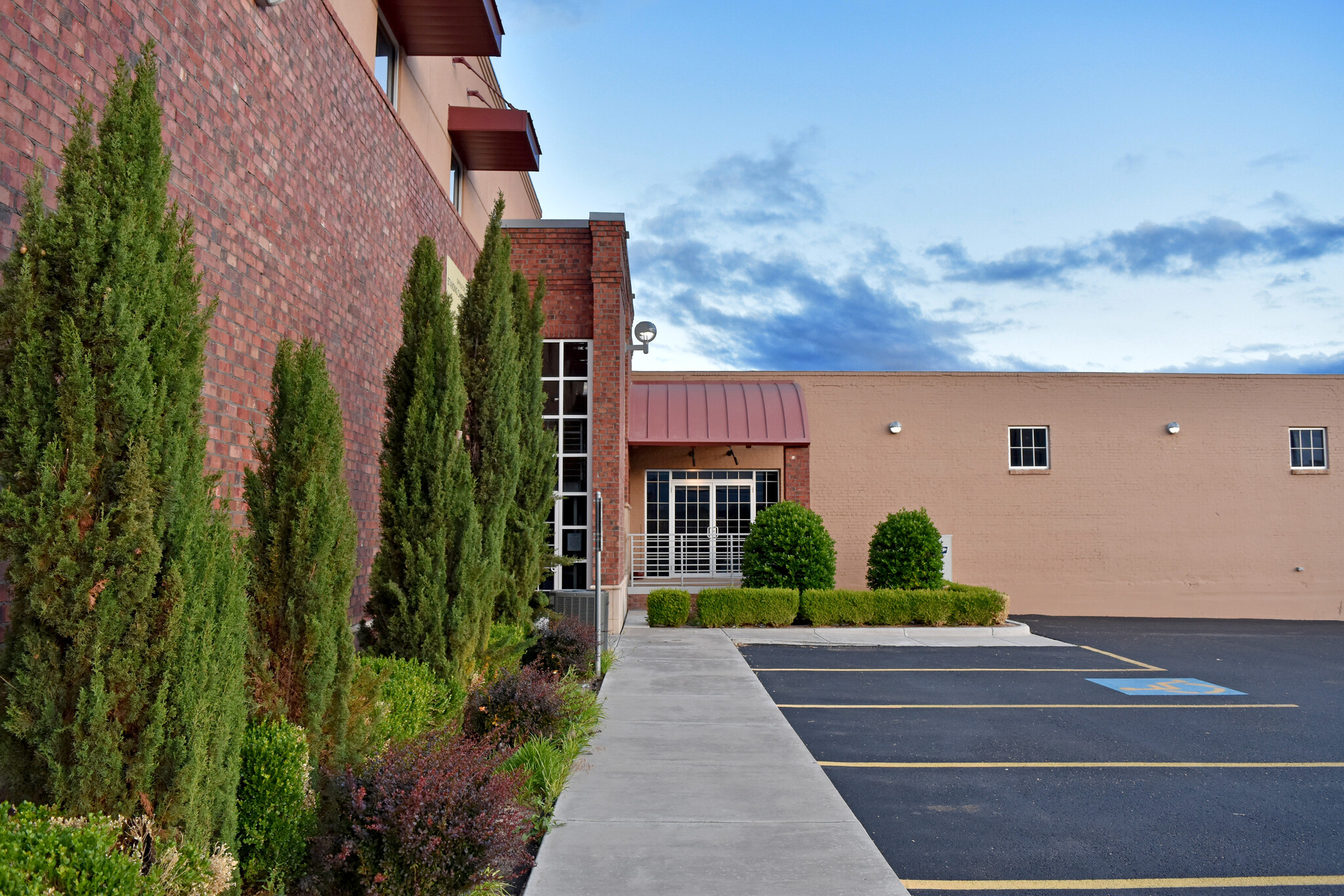 1415 Buddy Holly Ave, Lubbock, TX for lease Building Photo- Image 1 of 16