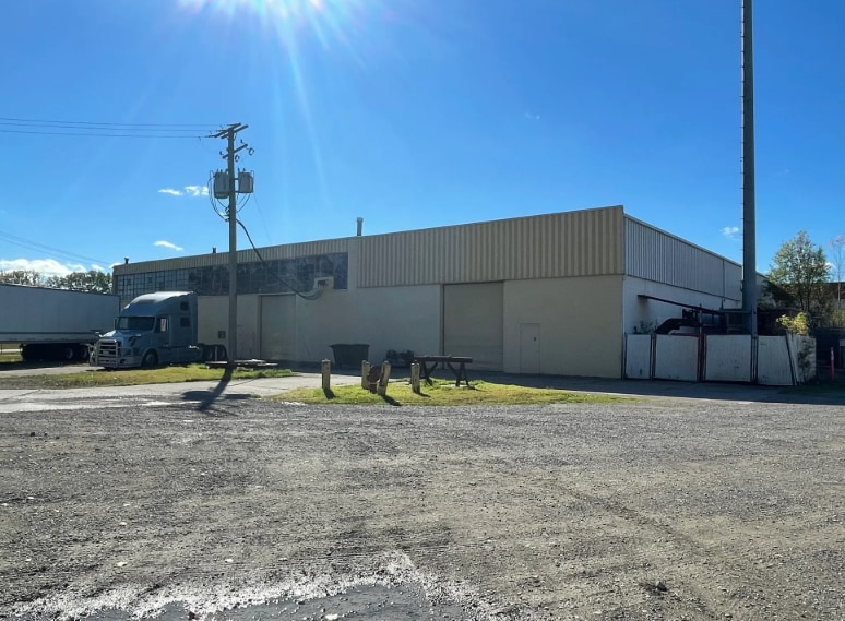 34141 Kelly Rd, Fraser, MI for sale - Building Photo - Image 3 of 5