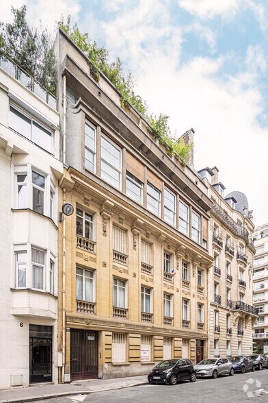 Office in Paris for lease - Primary Photo - Image 1 of 2