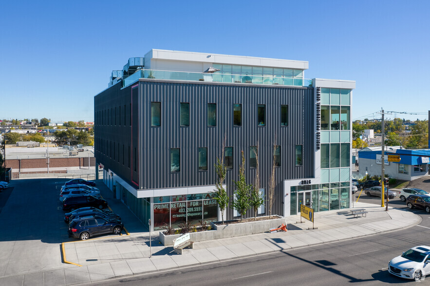 3916 Macleod Trl SE, Calgary, AB for lease - Building Photo - Image 2 of 12