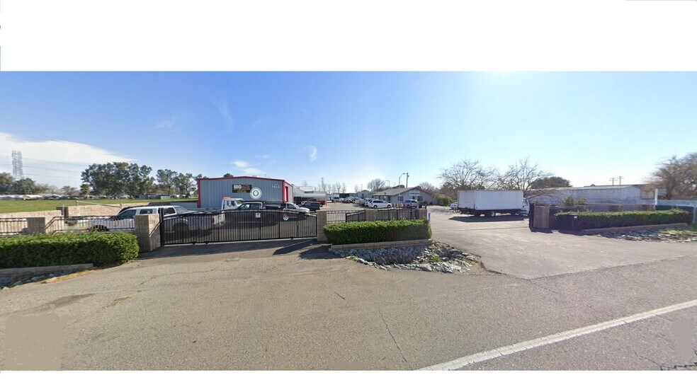 7111 S Watt Ave, Sacramento, CA 95829