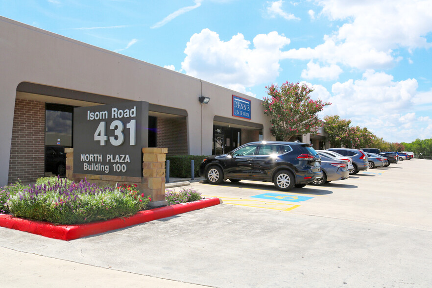 431 Isom Rd, San Antonio, TX for lease - Building Photo - Image 1 of 35