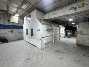 3957 S Main St, Salt Lake City, UT for lease Interior Photo- Image 2 of 7