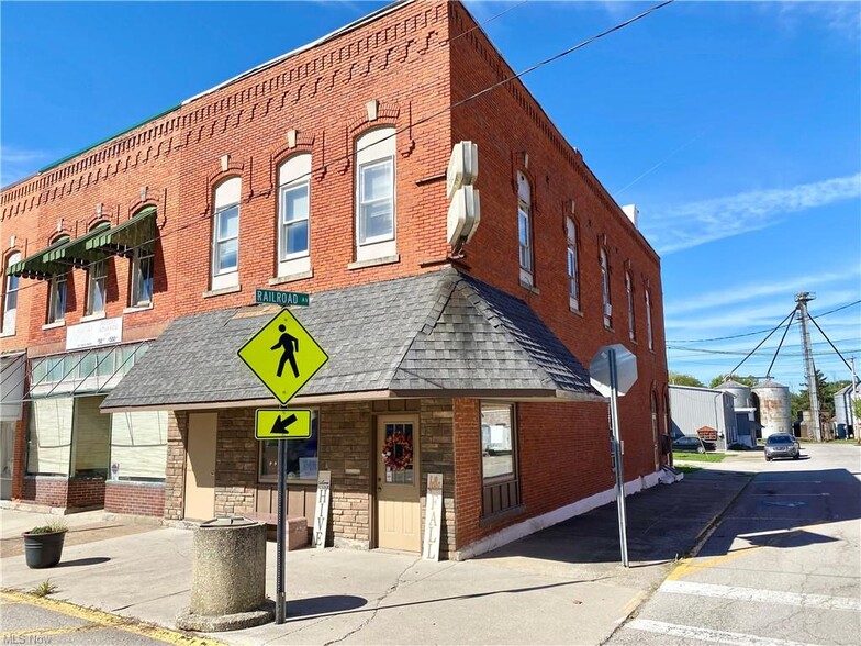 43 E Main St, New London, OH for sale - Building Photo - Image 2 of 2