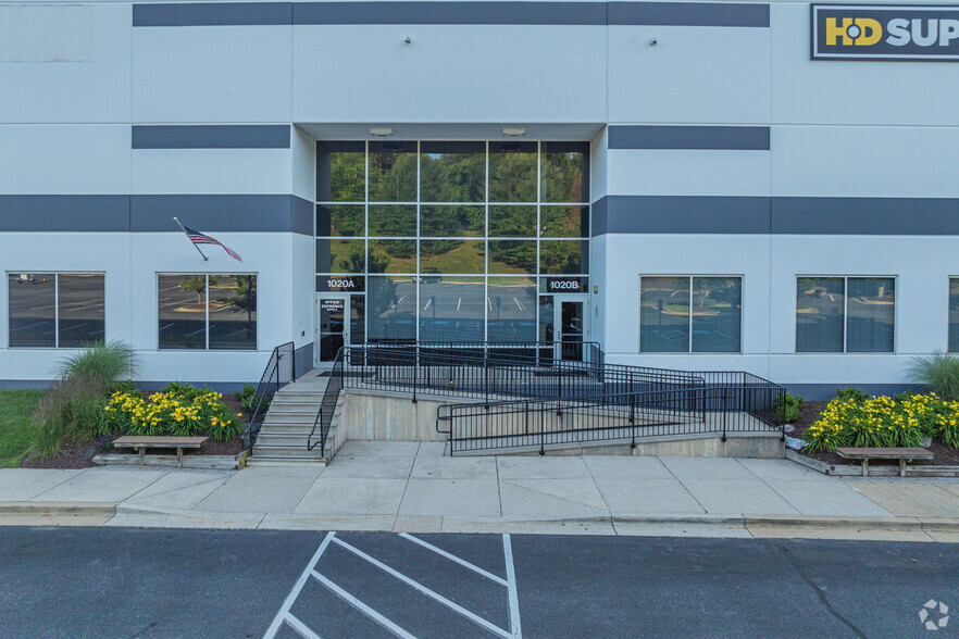 1020 Airport 100 Way, Hanover, MD for lease - Building Photo - Image 3 of 12