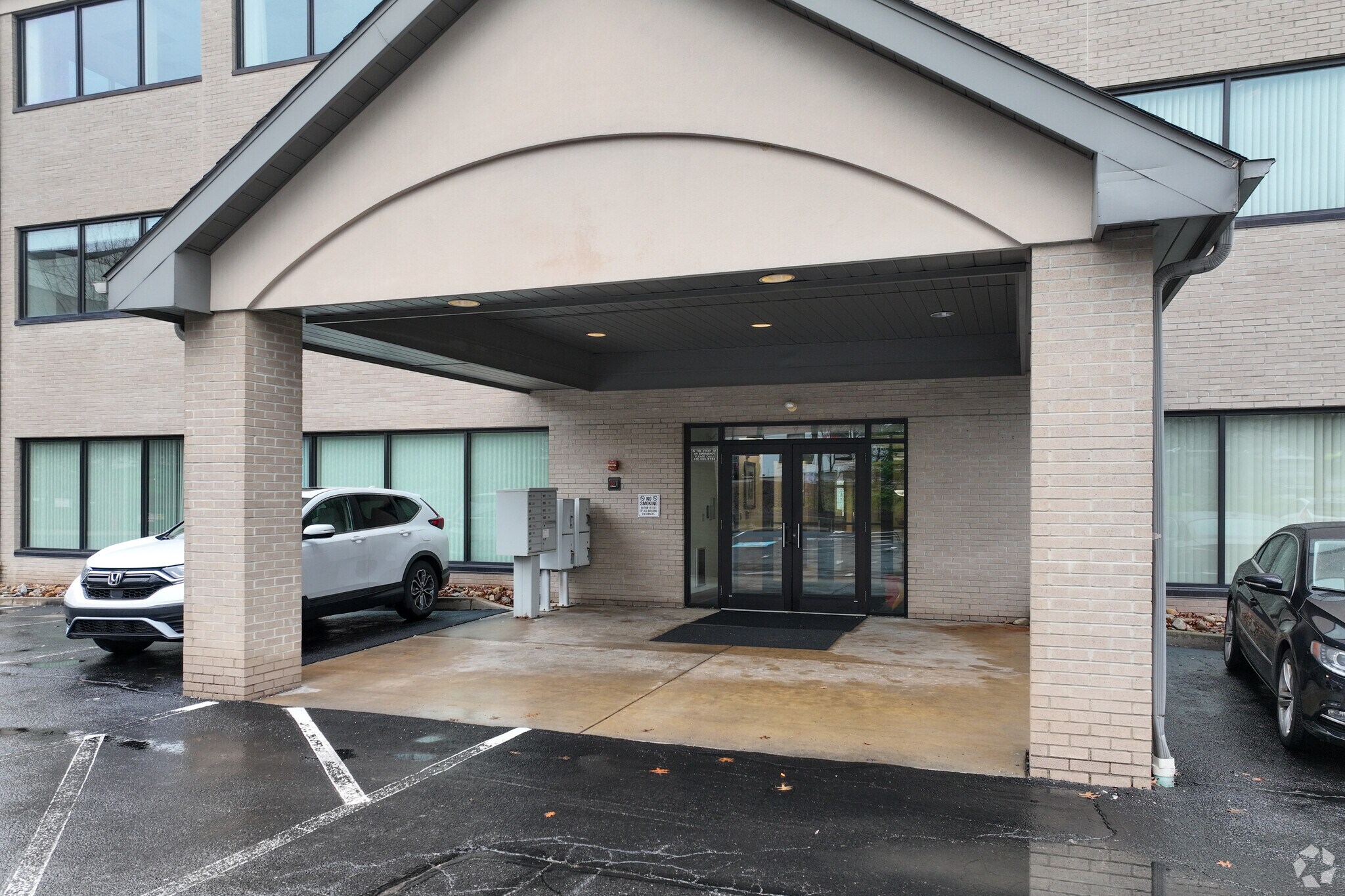 4500 Brooktree Rd, Wexford, PA for lease Building Photo- Image 1 of 26