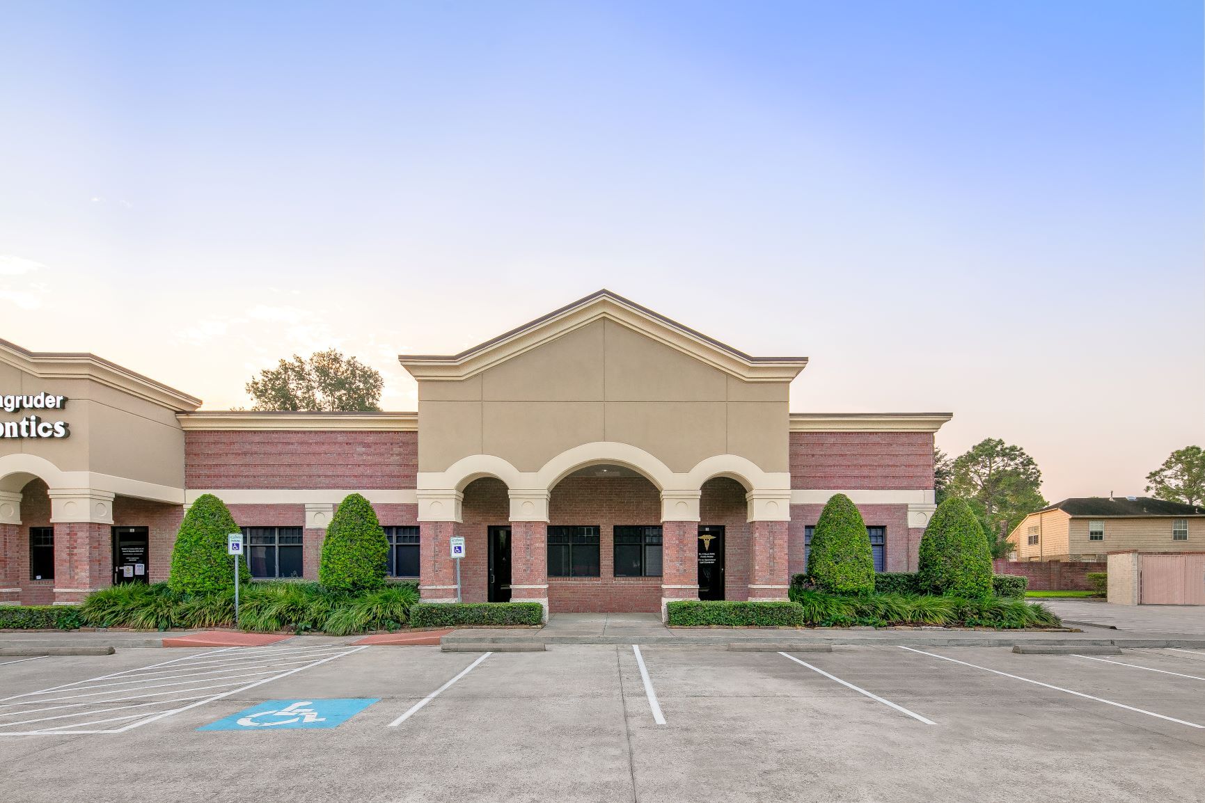 1600 Clear Lake City Blvd, Houston, TX 77062 1600 Clear Lake City Blvd