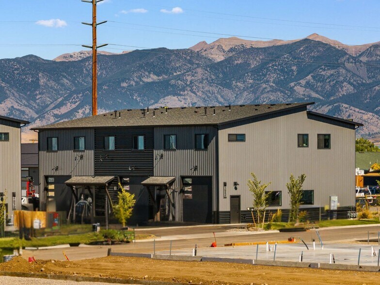 203 Fletching Way, Belgrade, MT for sale - Primary Photo - Image 1 of 36