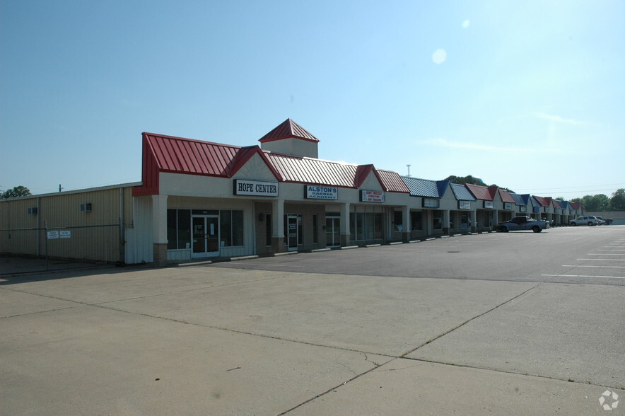 1000-1099 Vendall Rd, Dyersburg, TN for lease - Building Photo - Image 2 of 26