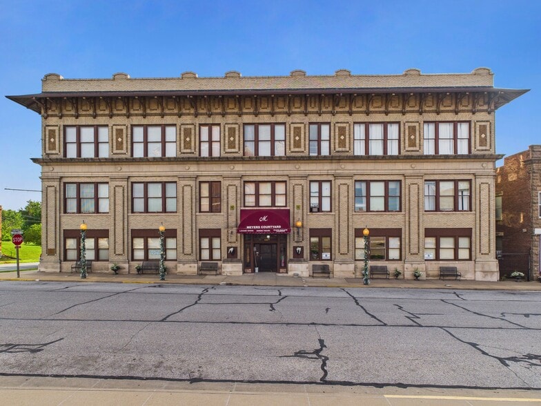 619 Blondeau St, Keokuk, IA for sale - Building Photo - Image 2 of 92