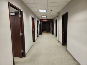 1 Civic Center Plz, Poughkeepsie, NY for lease Interior Photo- Image 2 of 14