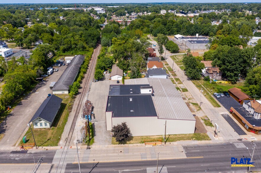 817 E Market St Warren Oh Industrial For Sale Loopnet Com