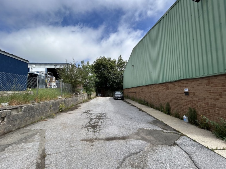 Kingsmill Rd, Saltash for lease - Building Photo - Image 2 of 5