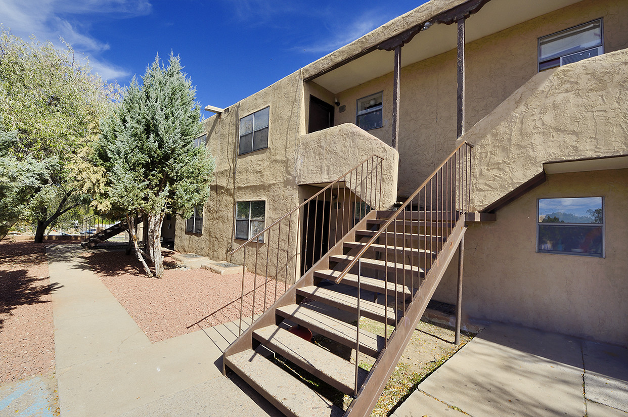 3226 Rufina St, Santa Fe, NM 87507 | LoopNet