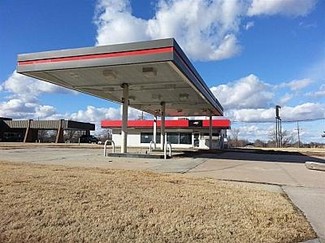 More details for 1120 E 12th Ave, Emporia, KS - Retail for Sale