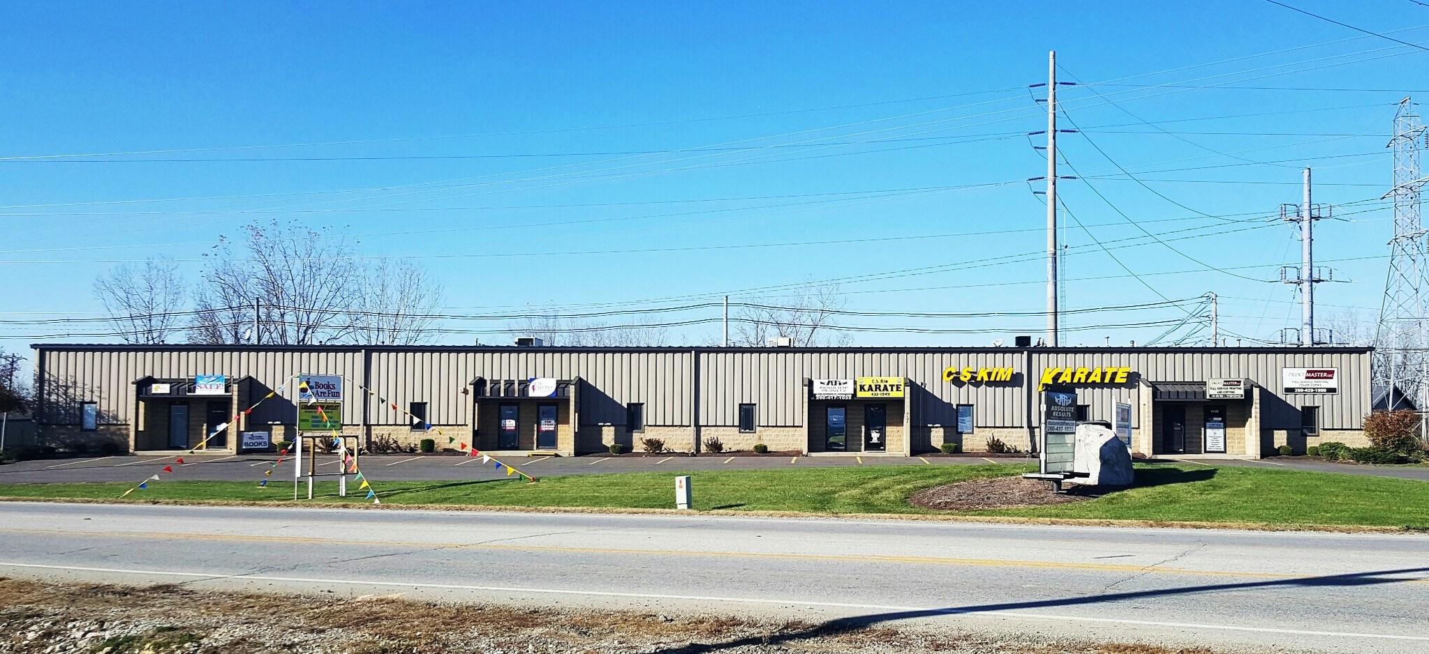 4120-4134 Engleton Dr, Fort Wayne, IN for sale Building Photo- Image 1 of 1