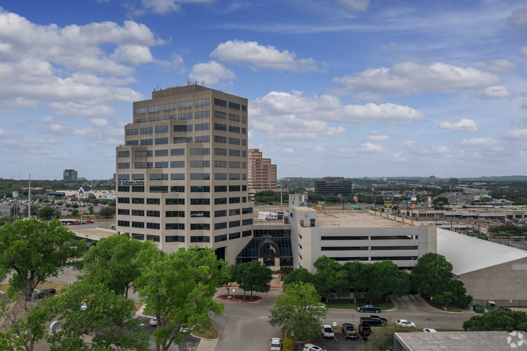 8023 Vantage Dr, San Antonio, TX for lease Building Photo- Image 1 of 7