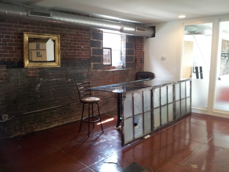 2207-25 N American St, Philadelphia, PA for lease - Interior Photo - Image 3 of 5