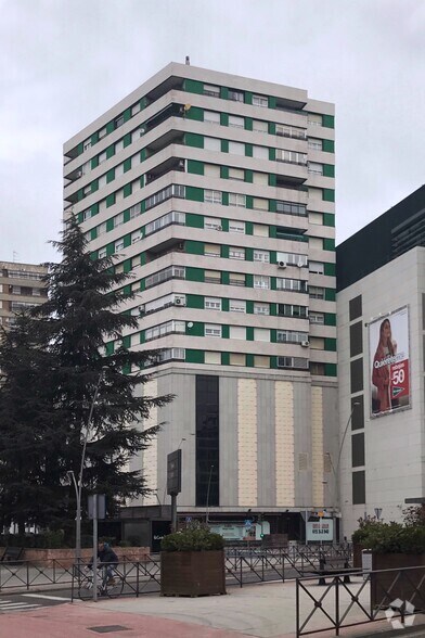 Avenida de Extremadura, 2, Talavera de la Reina, Toledo for sale - Building Photo - Image 2 of 2