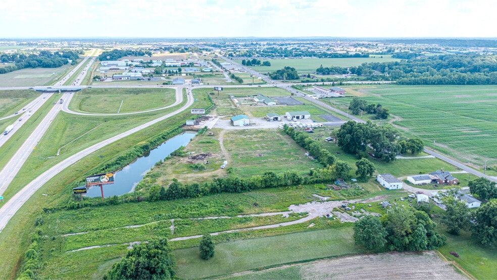 3801 Burkhardt Road, Evansville, IN for sale - Building Photo - Image 3 of 15