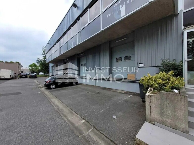 Flex in Lisses for lease - Building Photo - Image 3 of 7