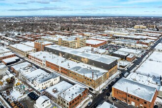 9735 Rue Jeanne-Mance, Montréal, QC - AERIAL  map view