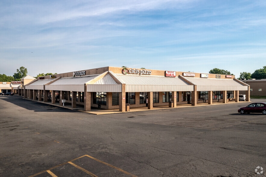 1807 Cherry Rd, Rock Hill, SC for lease - Building Photo - Image 3 of 11