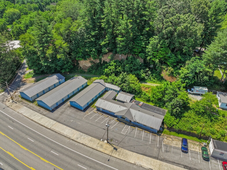 8275 Carolina Blvd, Clyde, NC for sale - Building Photo - Image 3 of 41