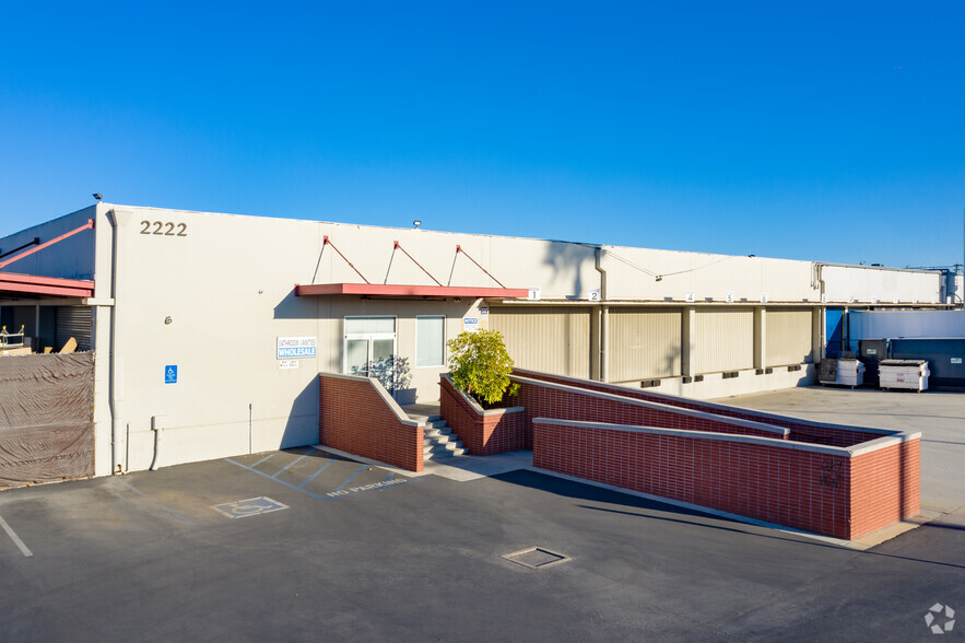 6623-6625 Washington Blvd, Los Angeles, CA for lease - Primary Photo - Image 1 of 11