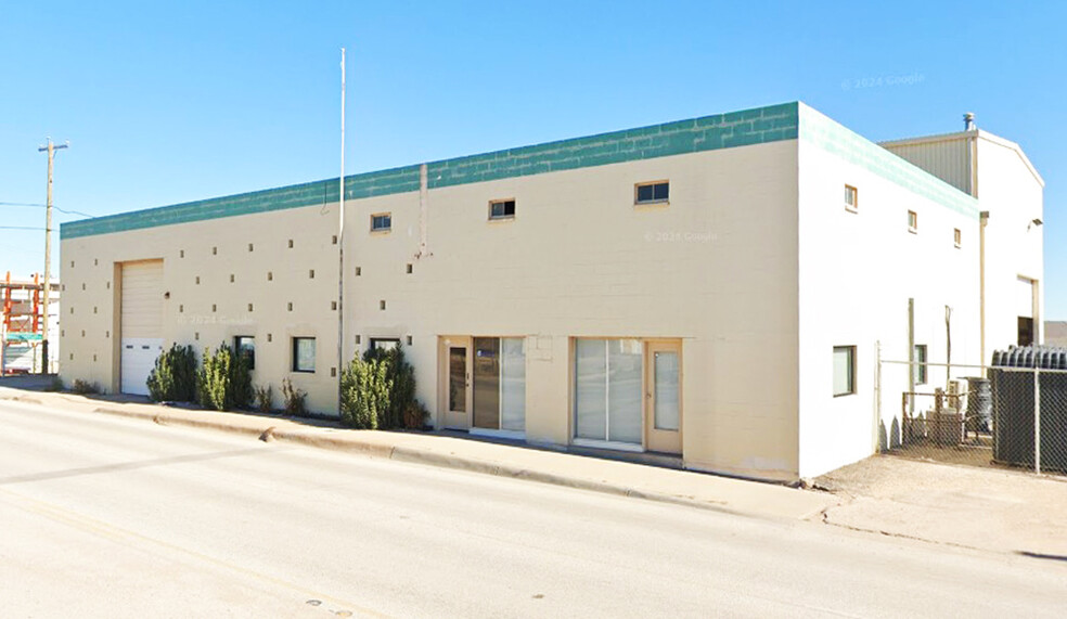 1011 S Garfield St, Midland, TX for lease - Primary Photo - Image 1 of 11