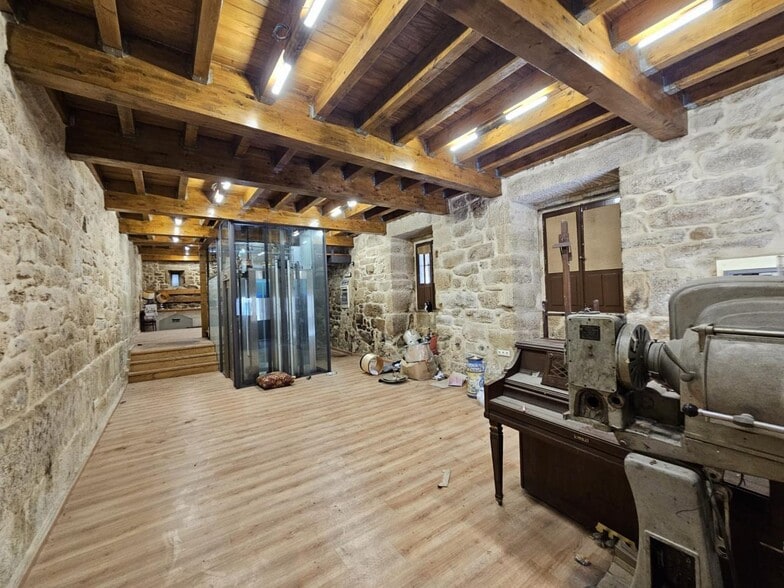 Praza Do Trigo, Ourense, Orense for sale - Building Photo - Image 2 of 25