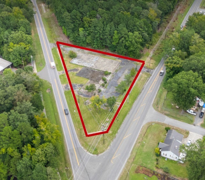 2305 E Club Blvd, Durham, NC for lease Primary Photo- Image 1 of 4