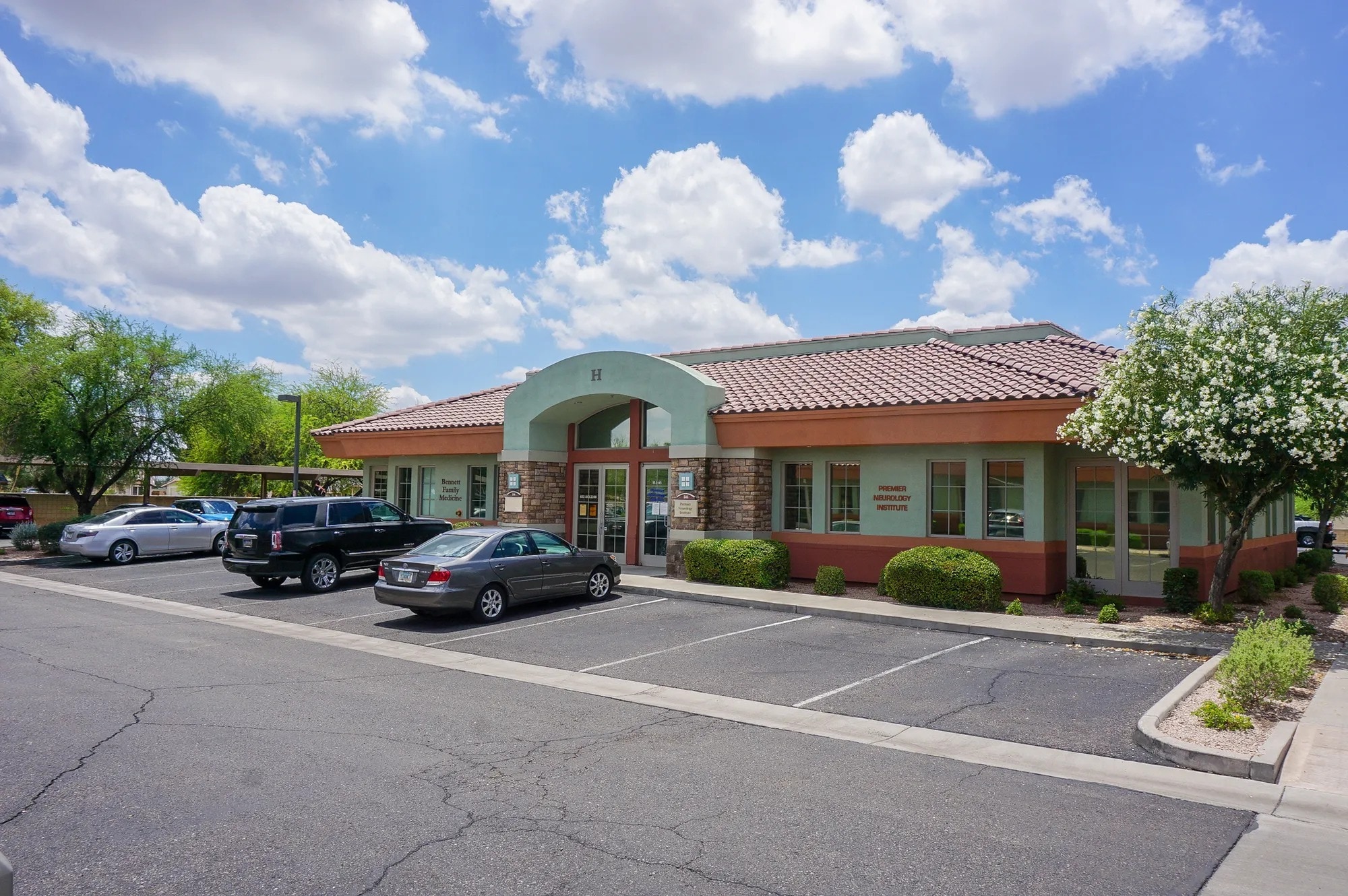 18275 N 59th Ave, Glendale, AZ for lease Building Photo- Image 1 of 7