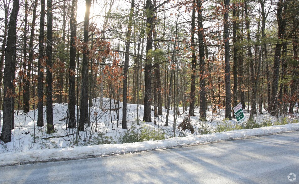 141 Big Boom Rd, Queensbury, NY 12804