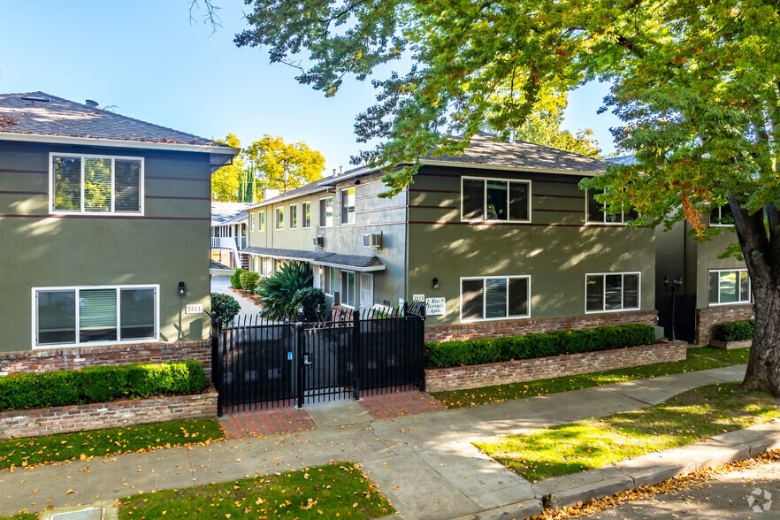 2811 F St, Sacramento, CA for sale - Building Photo - Image 2 of 37