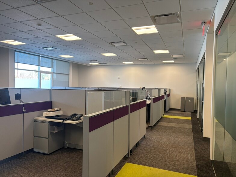 191 Marginal Way, Portland, ME for lease - Building Photo - Image 2 of 7