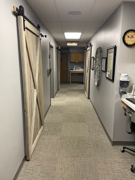 1600 E Turkeyfoot Lake Rd, Akron, OH for lease - Interior Photo - Image 3 of 4