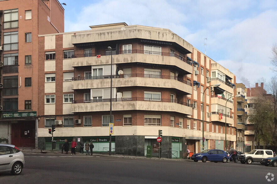 Calle Saavedra Fajardo, 10, Madrid, Madrid for sale - Primary Photo - Image 1 of 2