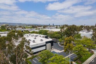 1 Vanderbilt, Irvine, CA - AERIAL  map view