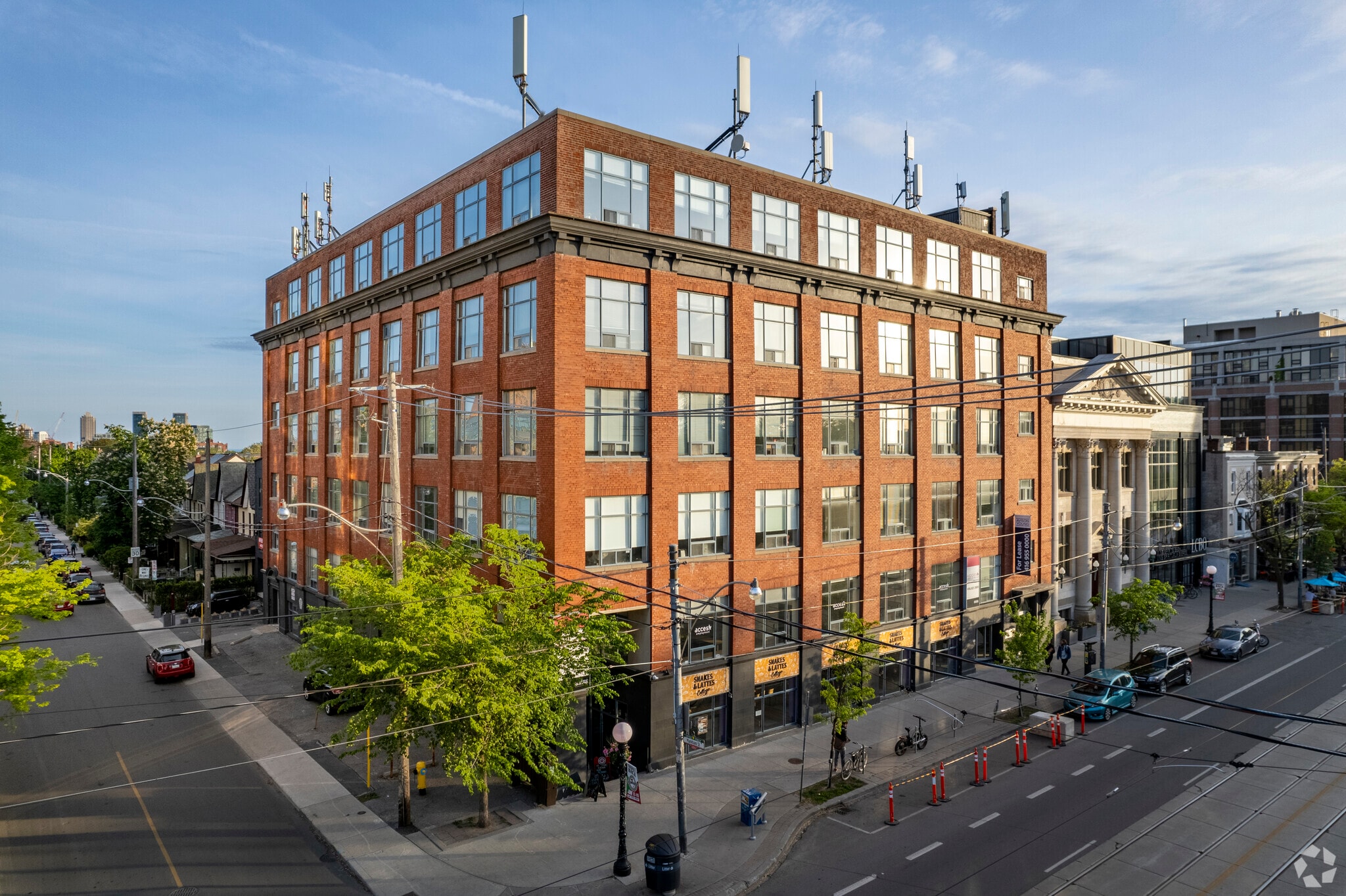 489 College St, Toronto, ON for lease Primary Photo- Image 1 of 5