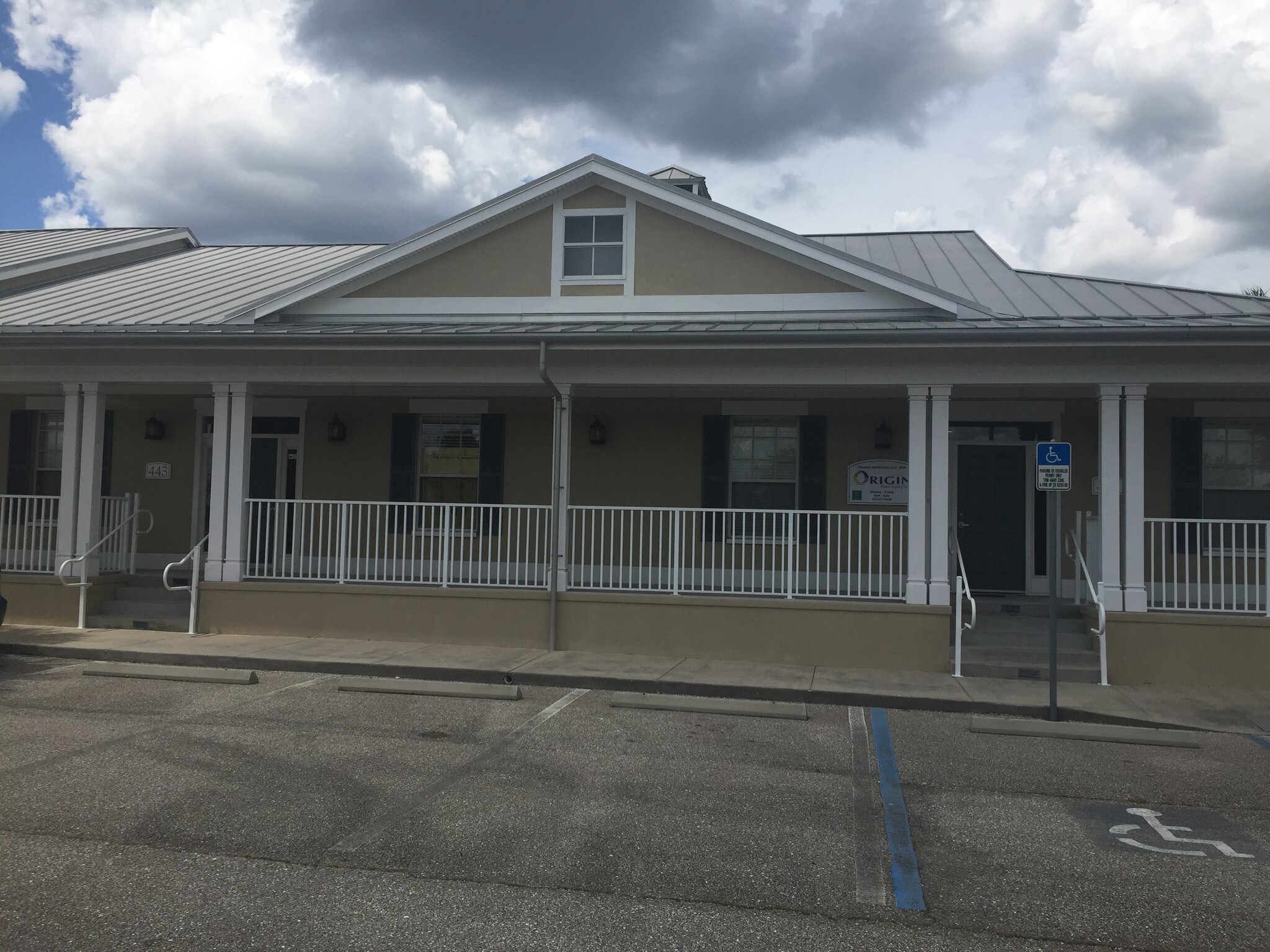 427-447 Apollo Beach Blvd, Apollo Beach, FL for sale Primary Photo- Image 1 of 1