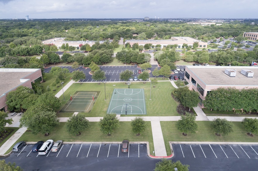 9401 Amberglen Blvd, Austin, TX for lease - Aerial - Image 2 of 6
