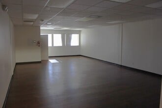 222-228 S Rainbow Blvd, Las Vegas, NV for lease Interior Photo- Image 2 of 4