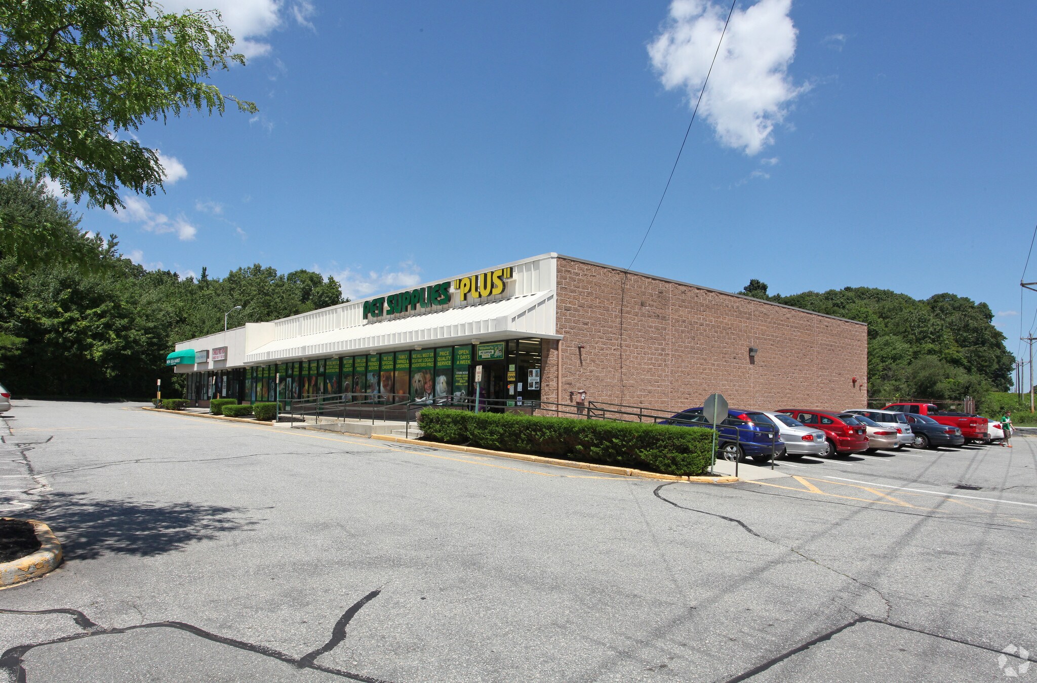 646 Long Hill Rd, Groton, CT for sale Primary Photo- Image 1 of 1