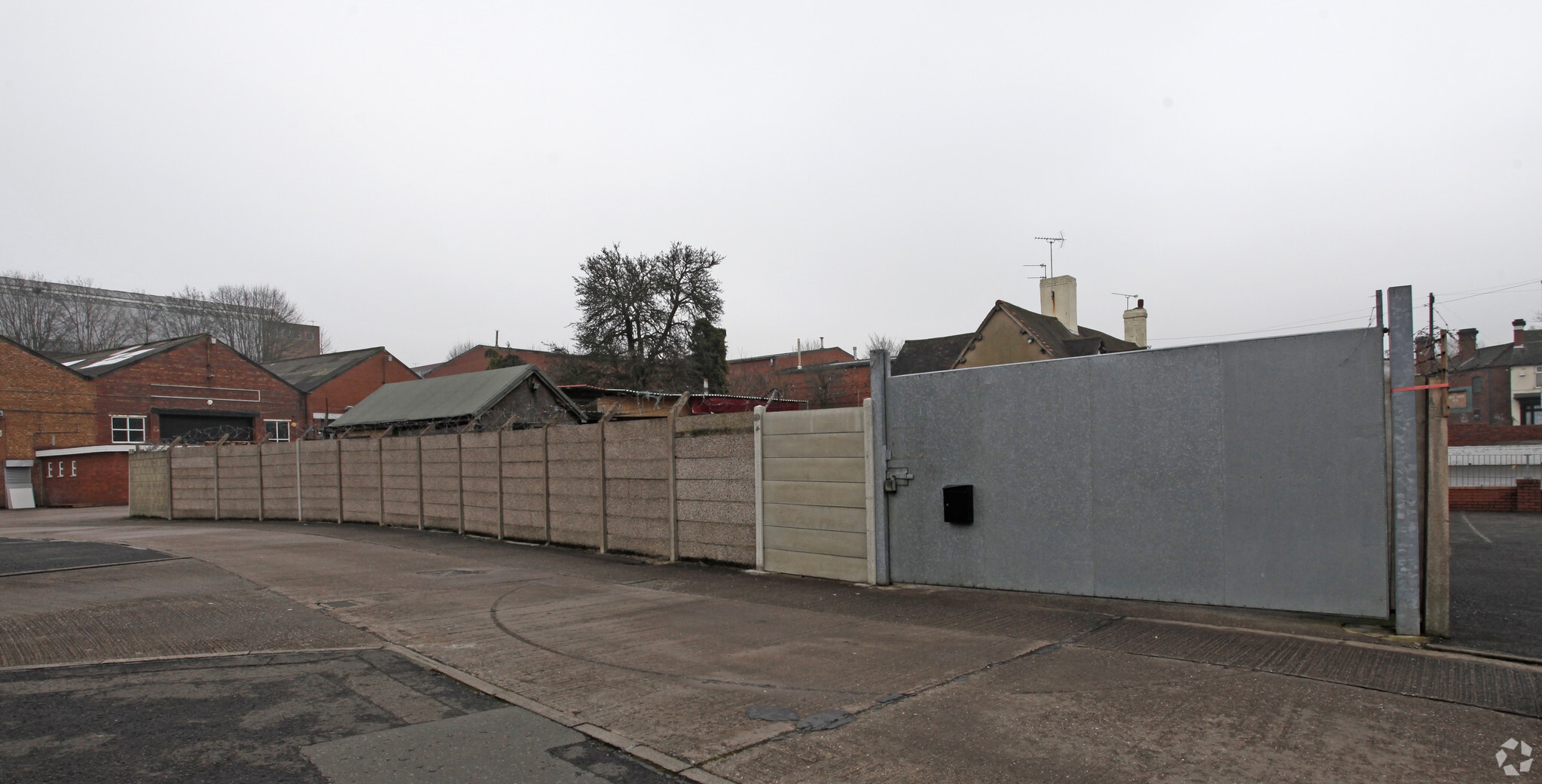 Waterfall Ln, Cradley Heath for sale Primary Photo- Image 1 of 1