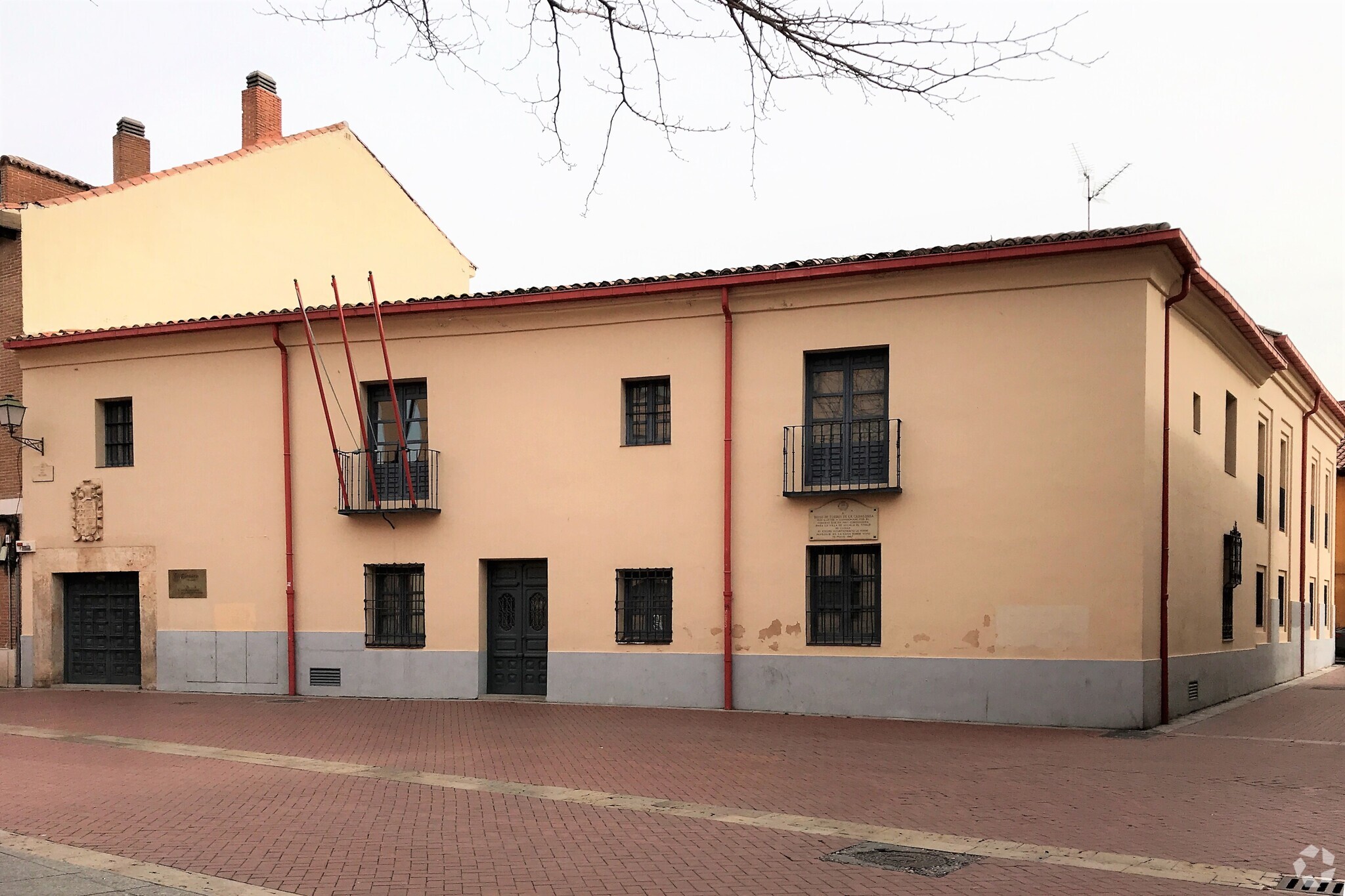 Office in Alcalá De Henares, MAD for lease Building Photo- Image 1 of 4