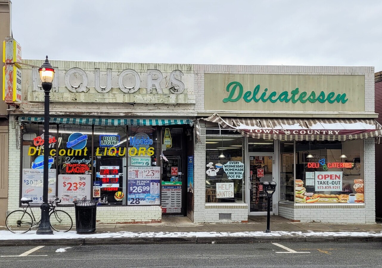 211213 Wanaque Ave, Pompton Lakes, NJ 07442