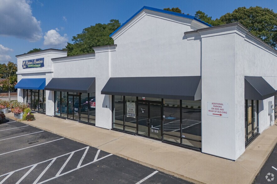6670 Post Rd, North Kingstown, RI for lease - Primary Photo - Image 1 of 5