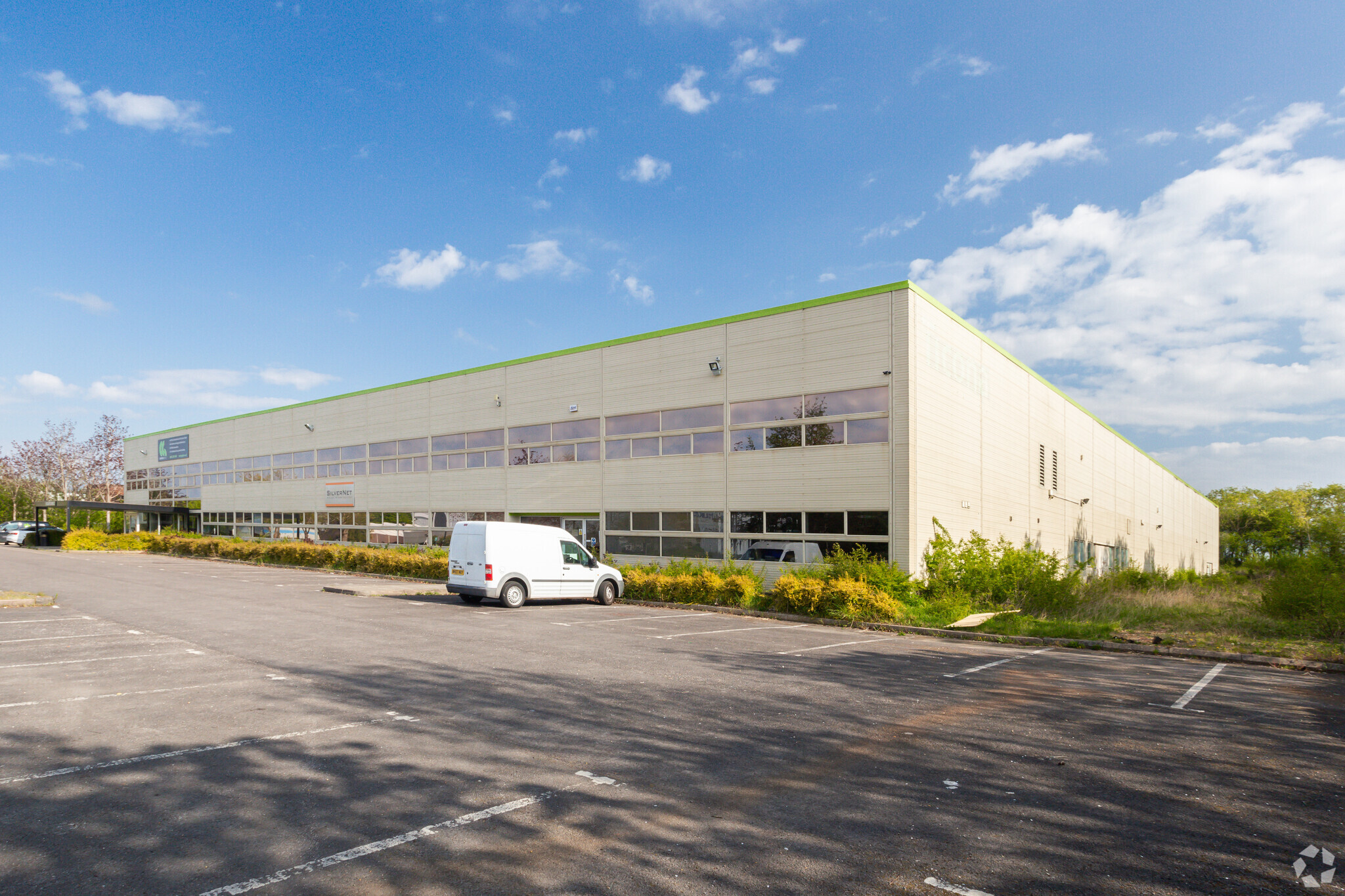 Michigan Dr, Milton Keynes for lease Primary Photo- Image 1 of 4