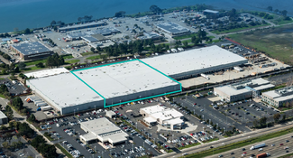 More details for 7200-7240 Edgewater Dr, Oakland, CA - Industrial for Lease